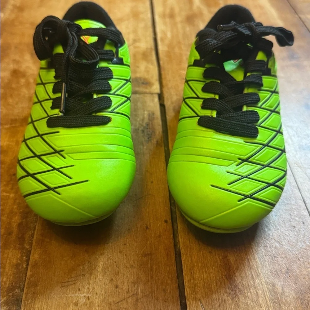 Vizari Soccer Cleats 8 C Green orange spring summer unisex neon